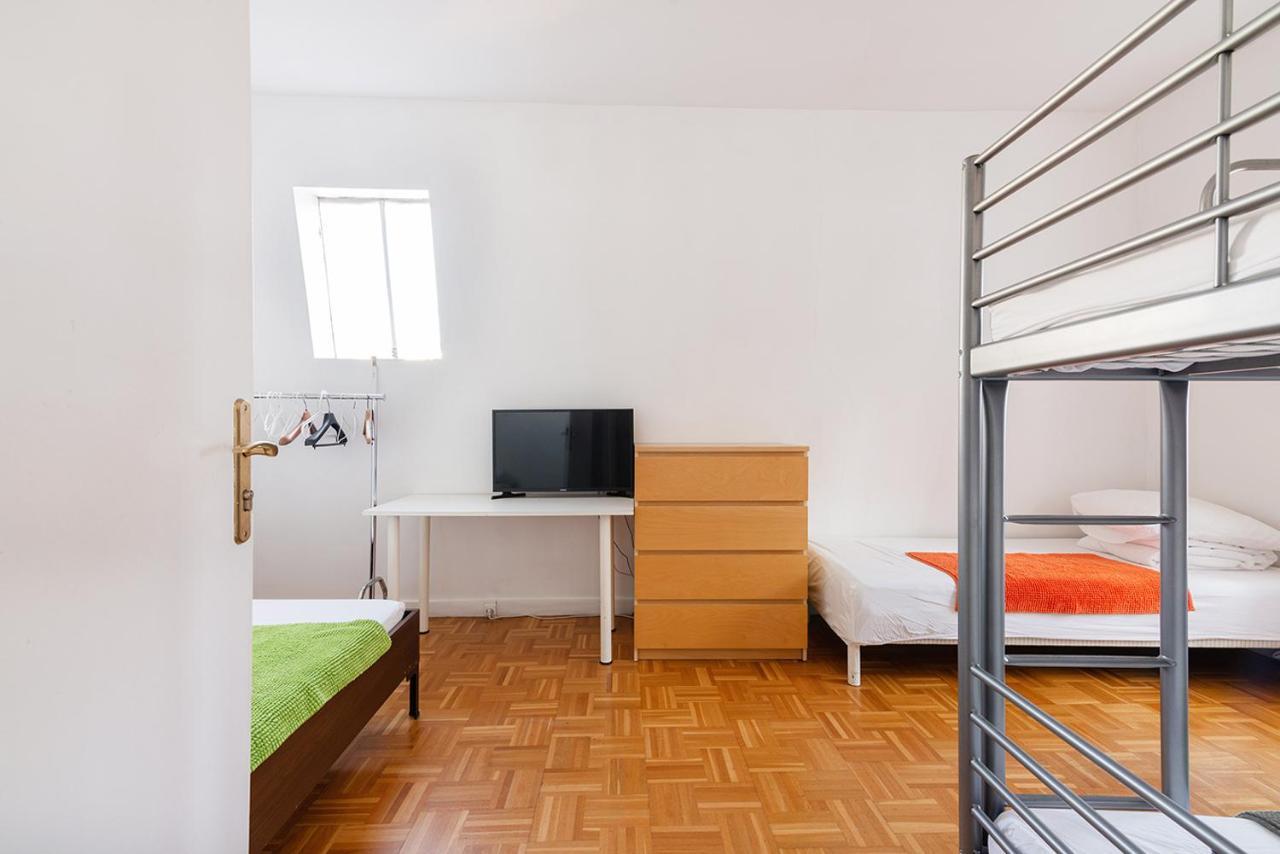 Cameleon Paris Guesthouse Pantin Buitenkant foto